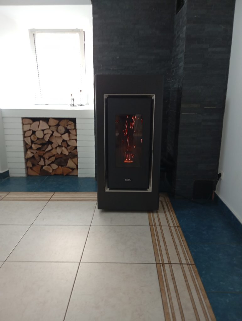 la flamme des chênes -poêle à granulés