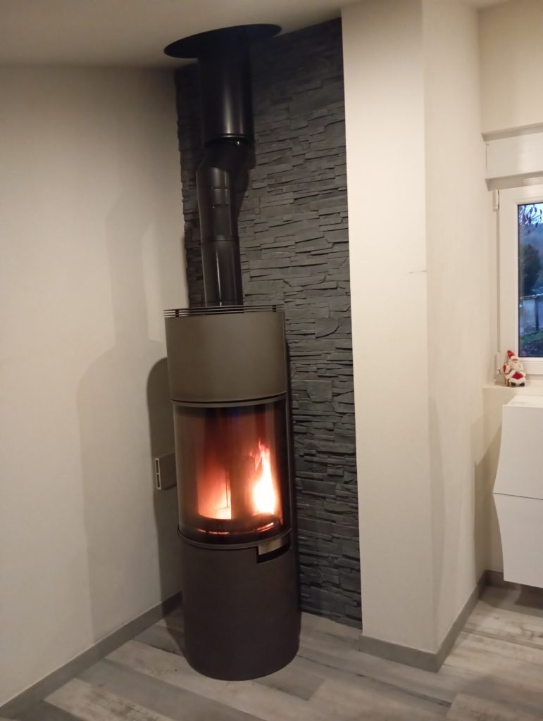 la flamme des chênes - poêle à granulés