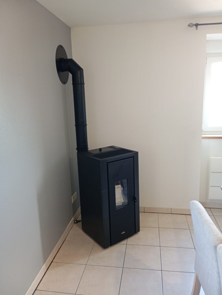 la flamme des chênes - poêle à granulés